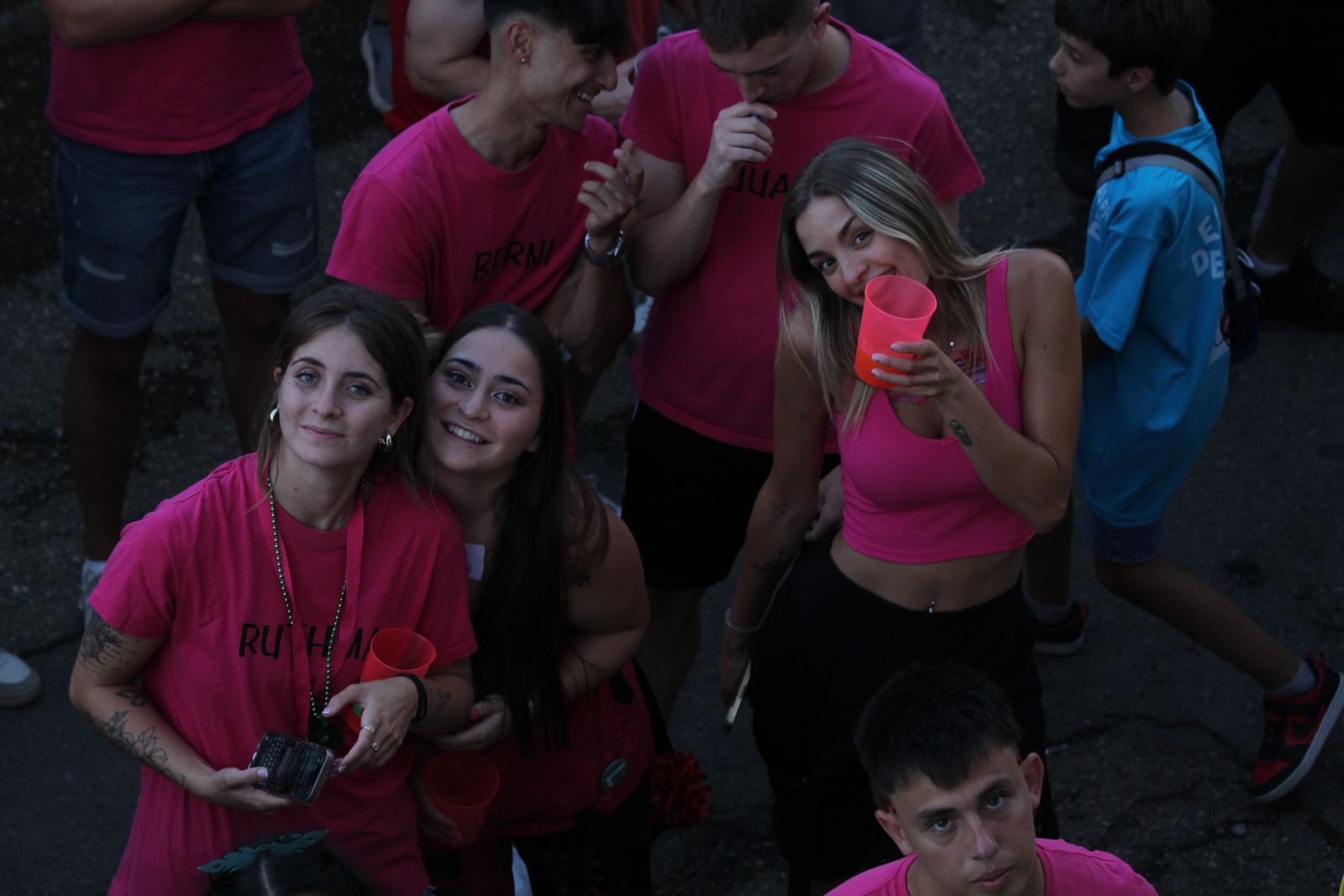 Doñinos de Salamanca. Pregón a cargo de la Asociación Noonan con Celia Vega Cepriá. Acto amenizado con sangría y la charanga El bombazo.