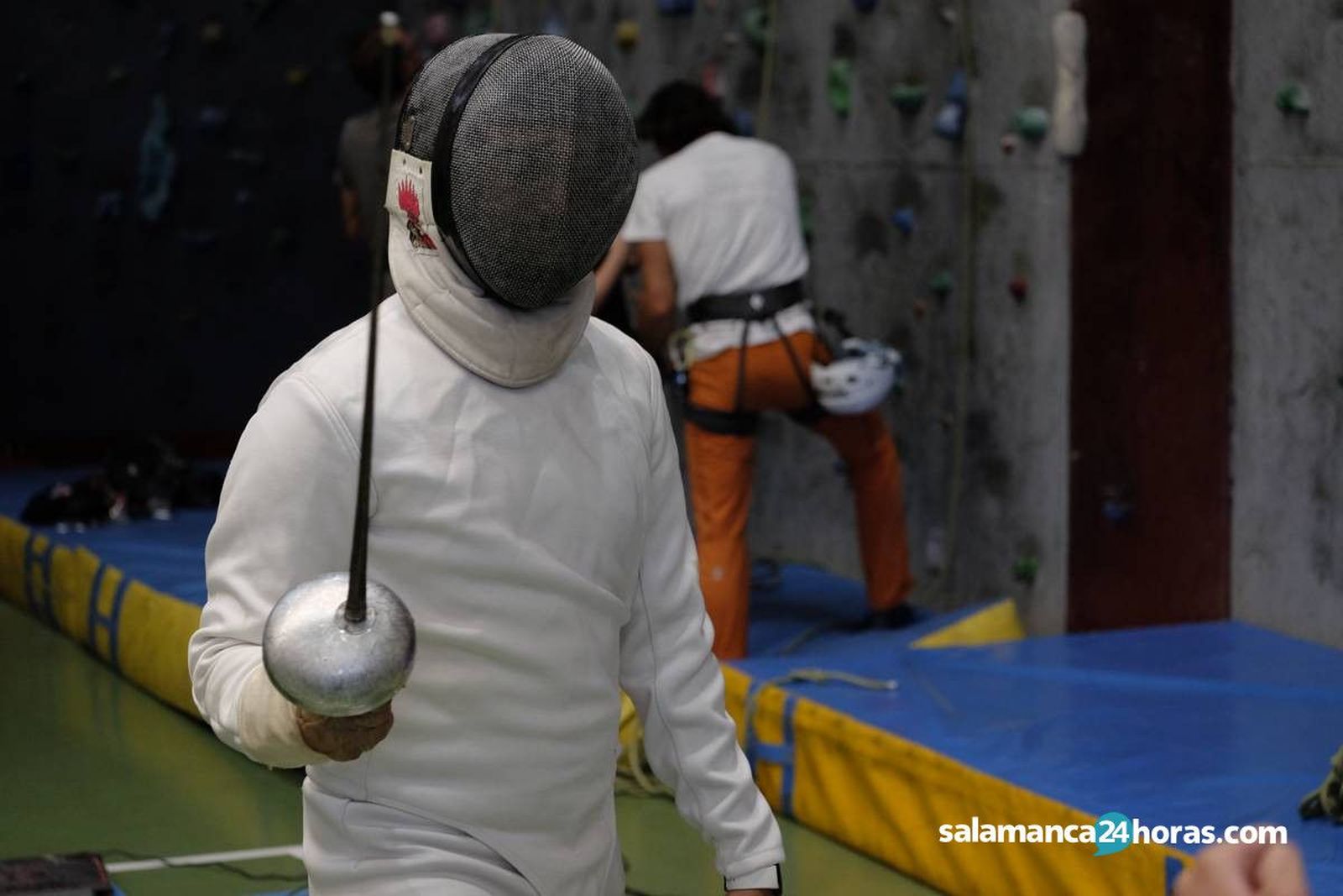 Feria bienvenida usal tono0637