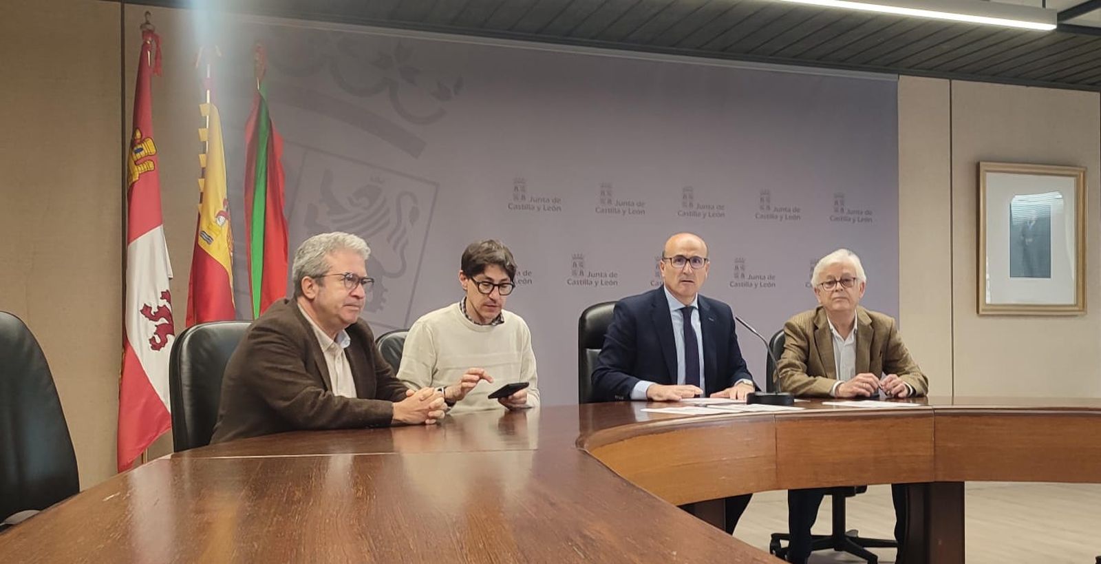 La Junta de Castilla y León promueve la adhesión de nuevos comercios zamoranos al ‘Carné 60 CyL’