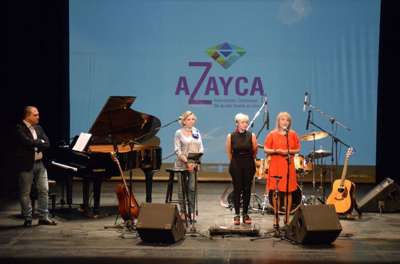 Azayca rivas principal