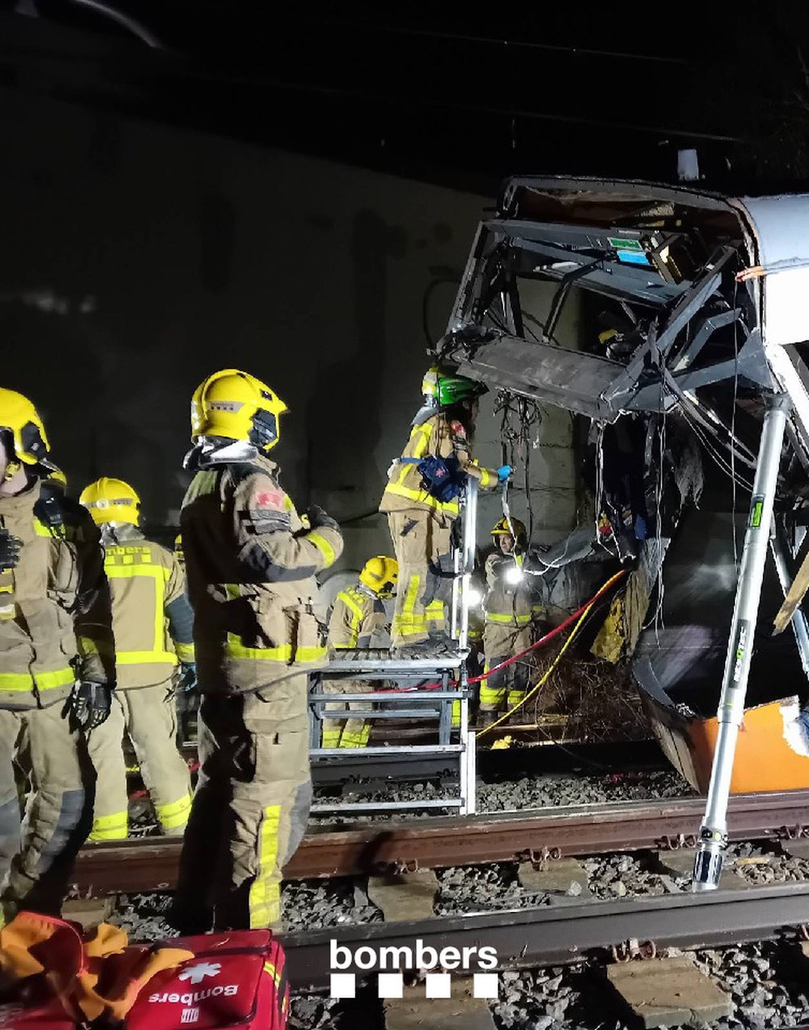 Tren de cercanías accidentado en Gelida, Barcelona