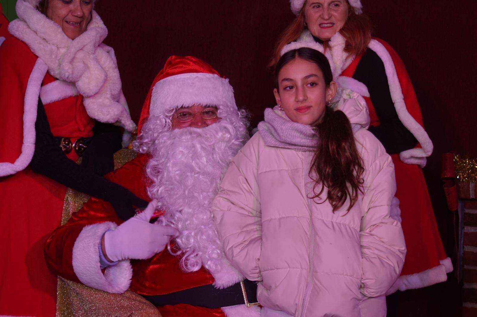 El Encinar recibe la visita de Papa Noel