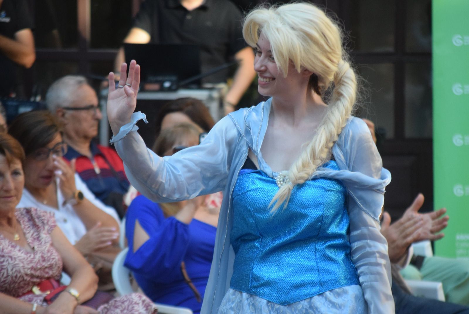 xx-desfile-de-lenceria-y-ropa-de-bano-aecc-40