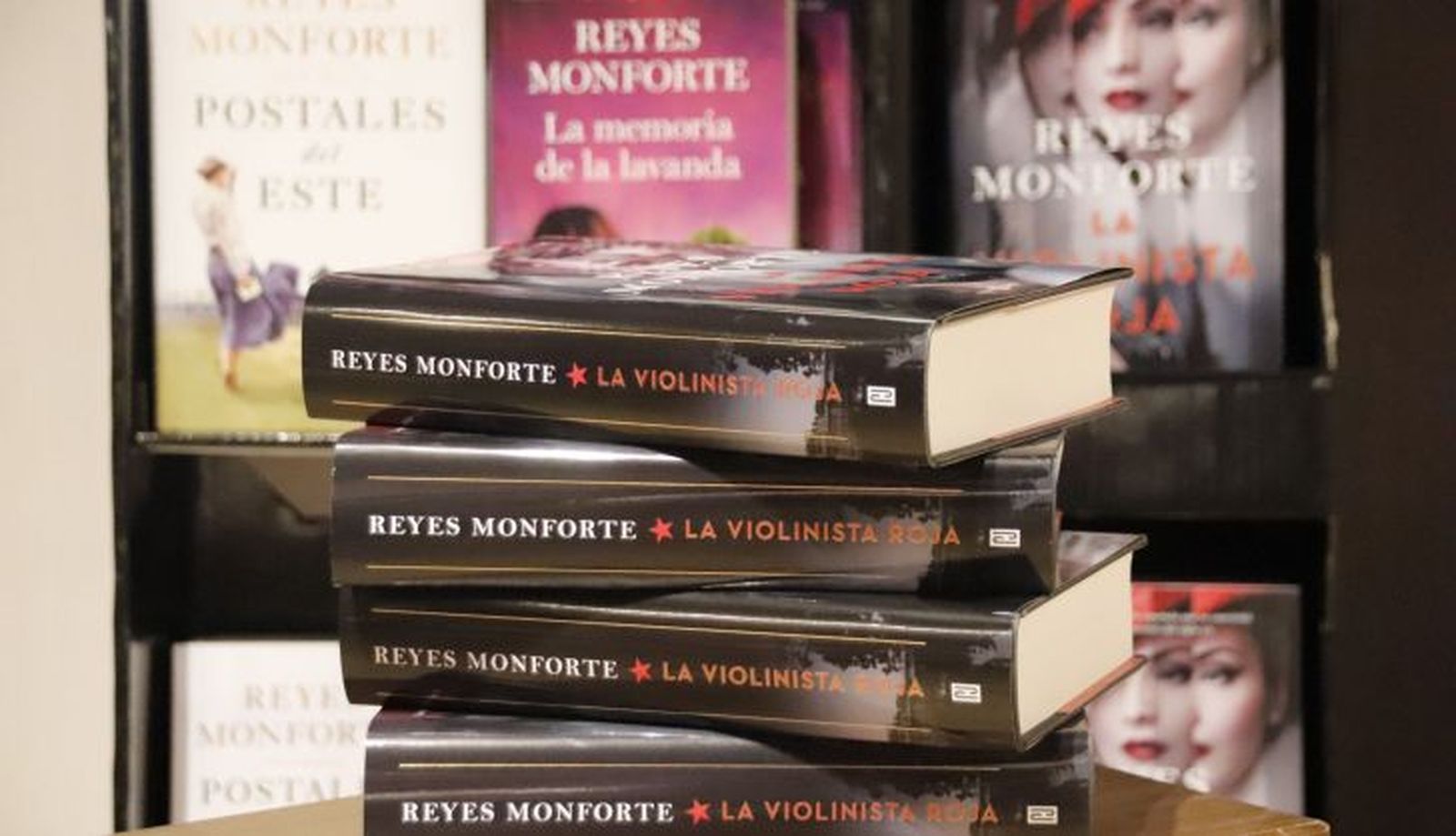 Entrevista a Reyes Monforte 
