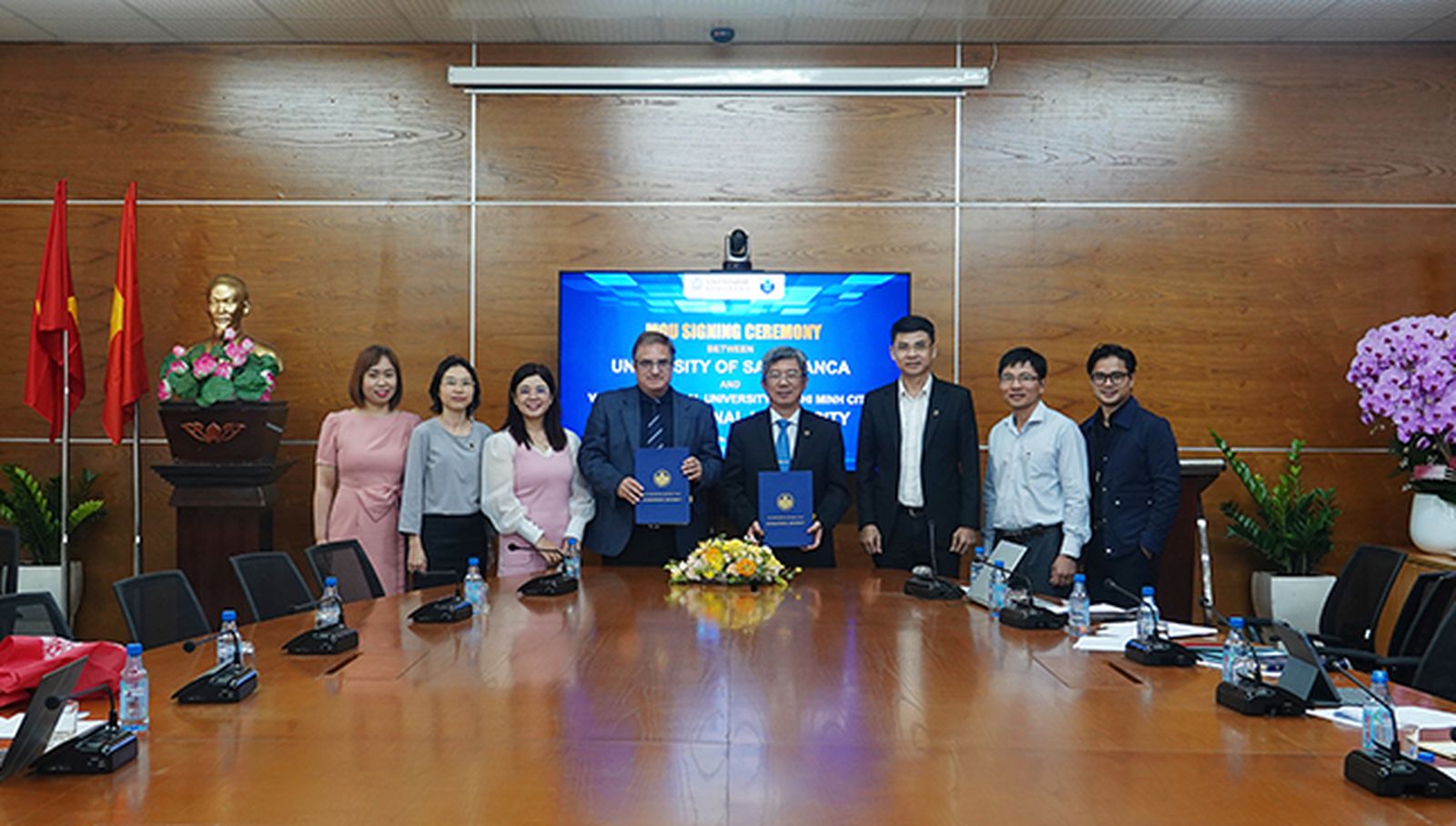 La Universidad de Salamanca estrecha lazos con la Universidad Nacional de Vietnam
