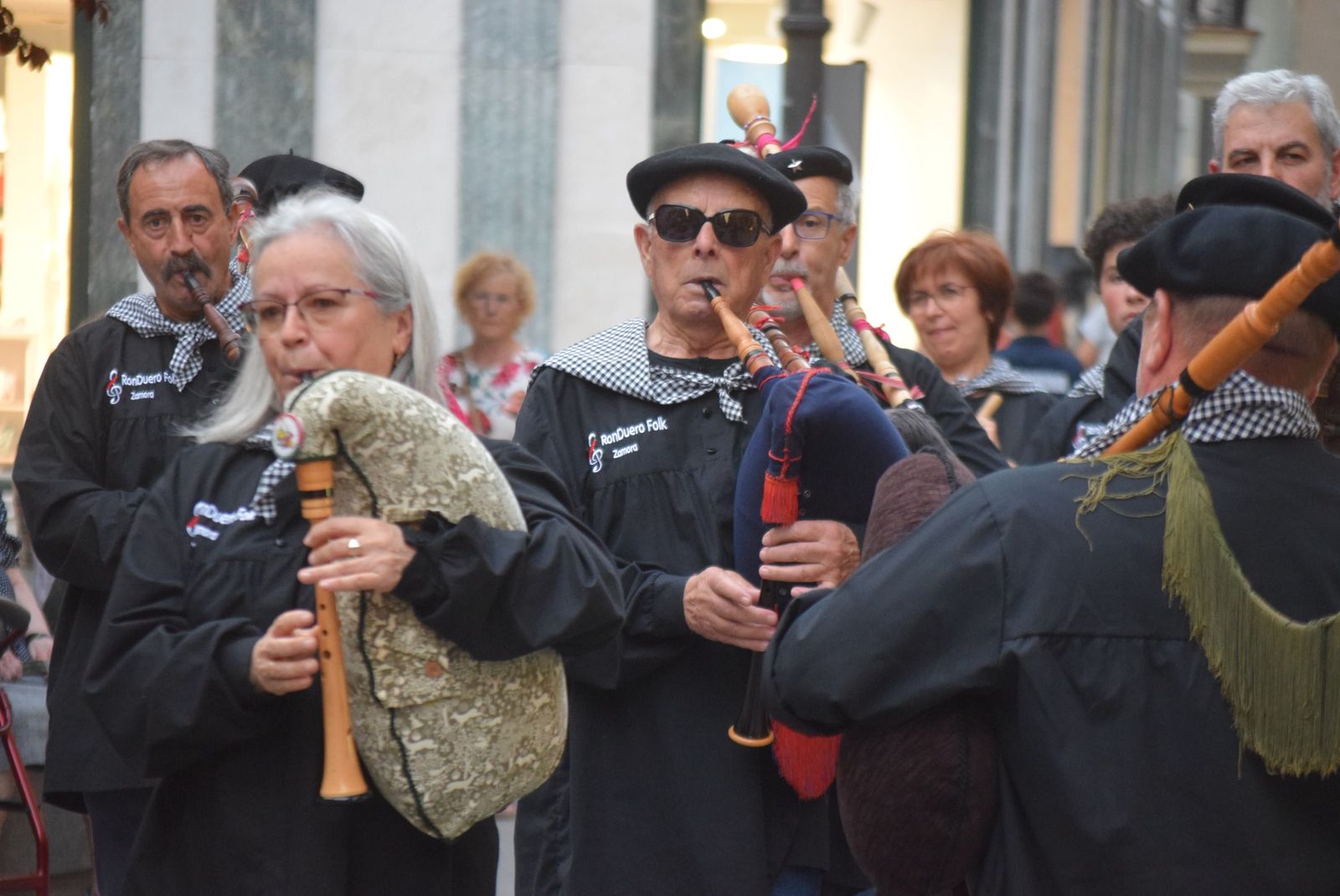 grupo-ronduero-en-la-xxx-muestra-de-folklore-27