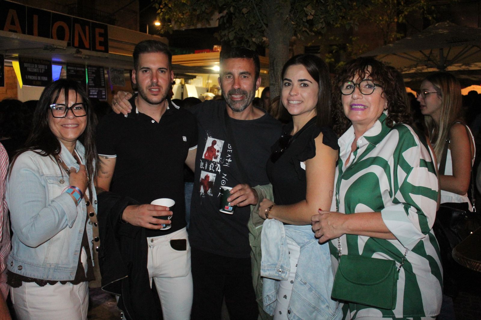 Ambiente en la Feria de Día en la tarde de este jueves