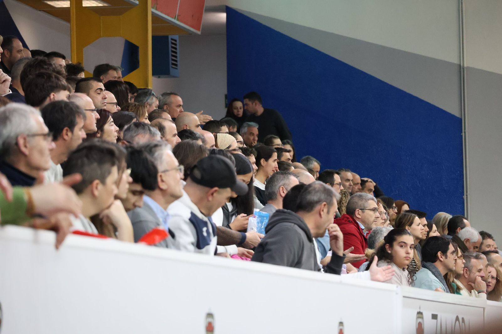 GALERÍA | El BM Zamora se juega consolidar el liderazgo frente a los asturianos del Auto-Center Principado Vetusta