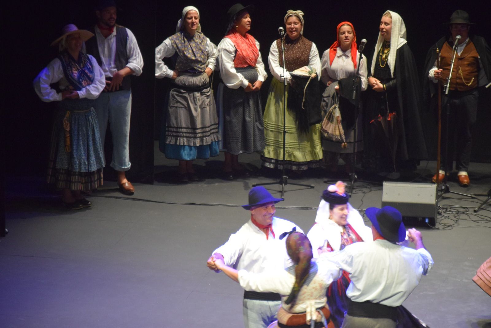 gala-de-clausura-del-festival-internacional-de-folklore-de-zamora-15