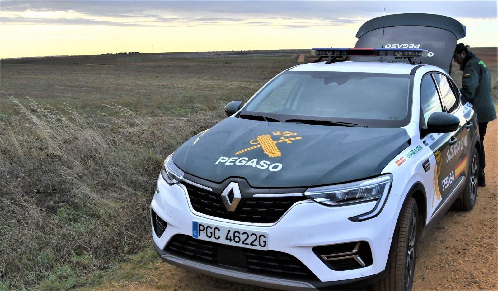 Guardia Civil. Búsqueda de un hombre desaparecido. Archivo