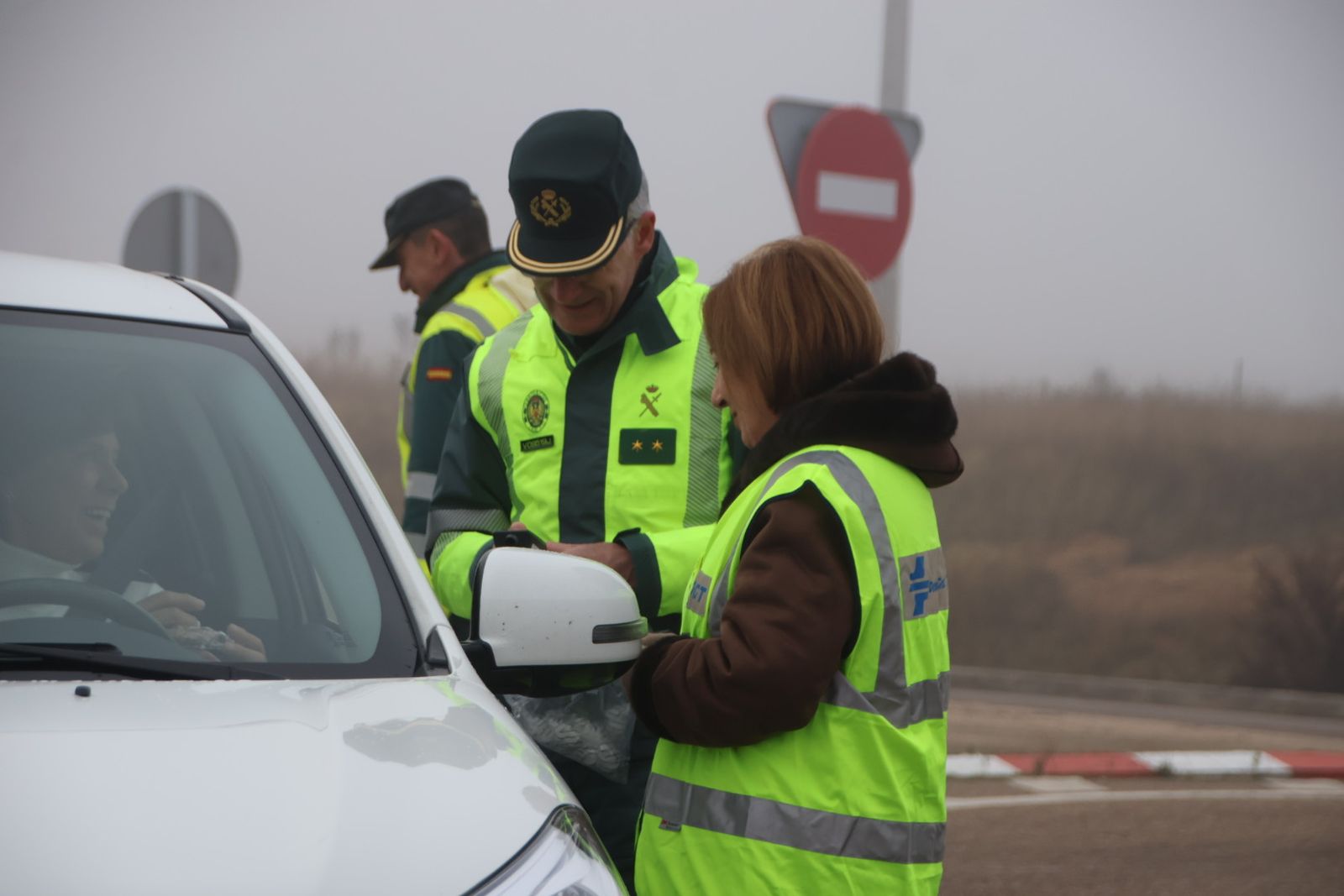 La Subdelegada del Gobierno informa sobre la campaña especial de la DGT  de control y vigilancia sobre consumo de drogas y alcohol por los conductores