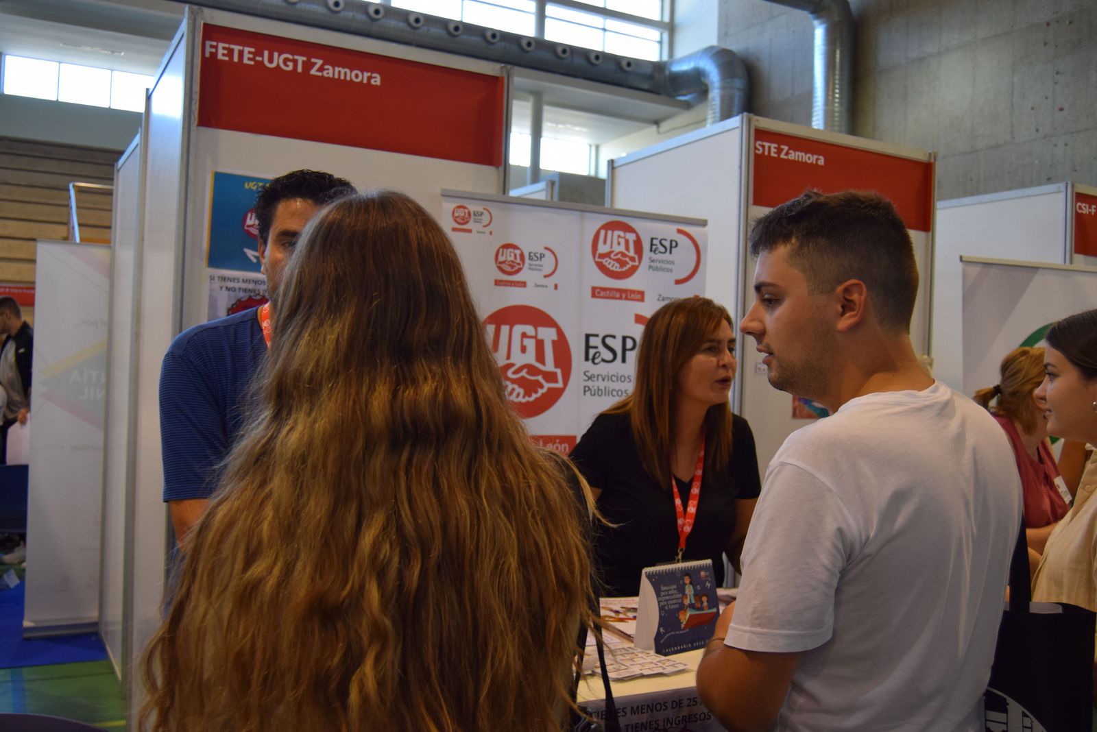 el-campus-viriato-da-la-bienvenida-a-los-nuevos-alumnos-73