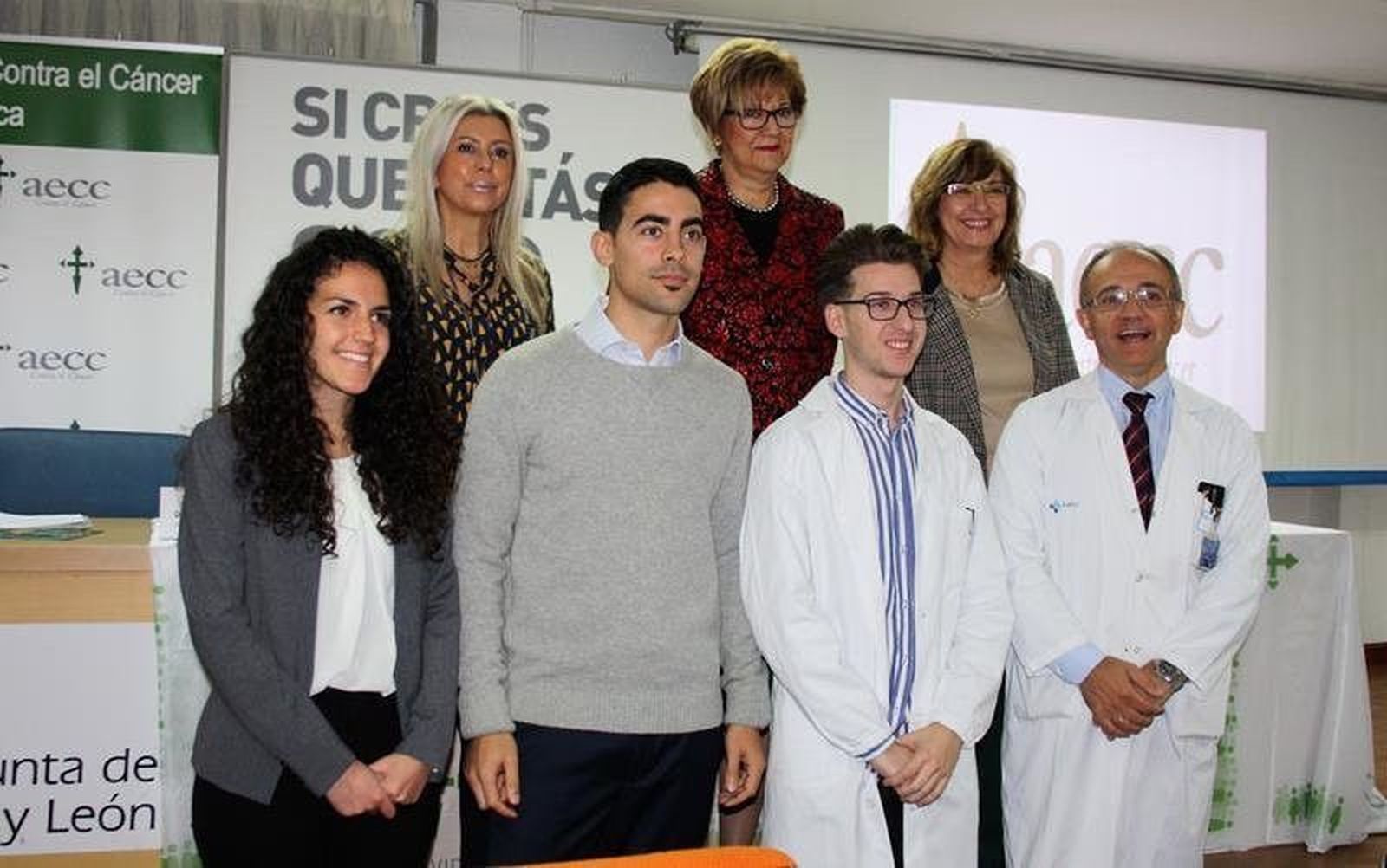 La Asociación Contra el Cáncer financia con más de 250.000 euros seis proyectos de investigación 