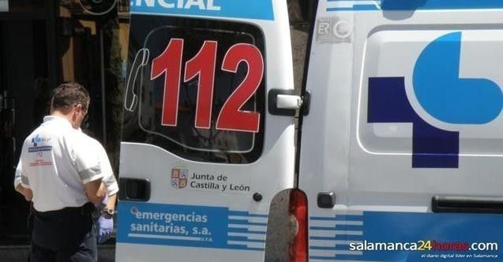 Dos heridas leves en un accidente de tráfico en el paseo Canalejas
