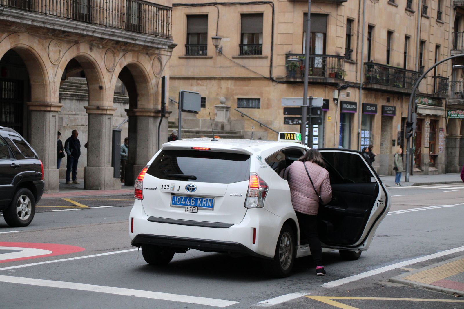Taxi en Salamanca en Gran Vúa durante este lunes, 28 de octubre, el día de la huelga de transportes de pasajaeros. S24H