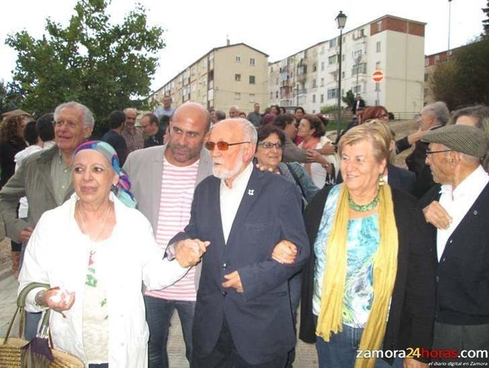 José Luis Gómez vuelve a pedir que un espacio de San José Obrero lleve el nombre de Ángel Bariego