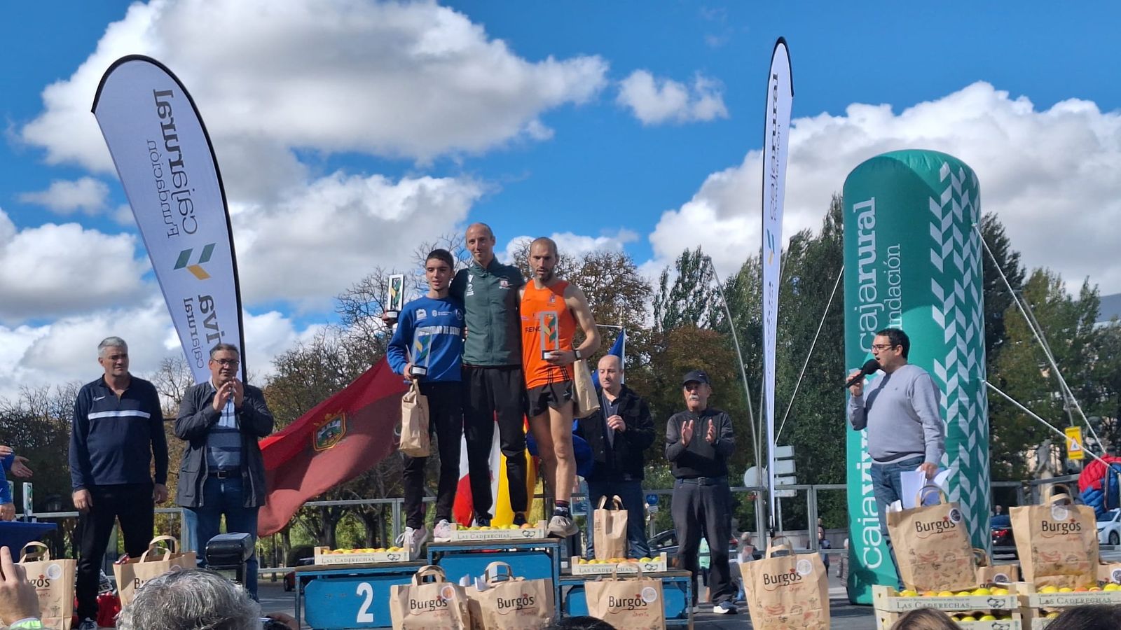 Vino Toro Caja Rural