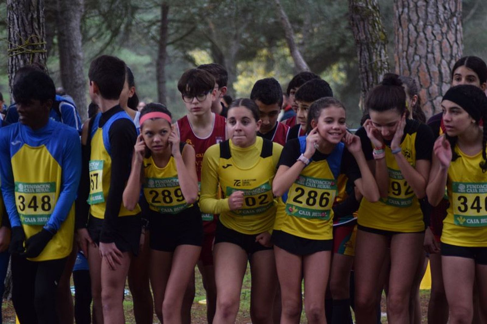 cross-de-otono-en-el-bosque-de-valorio-70