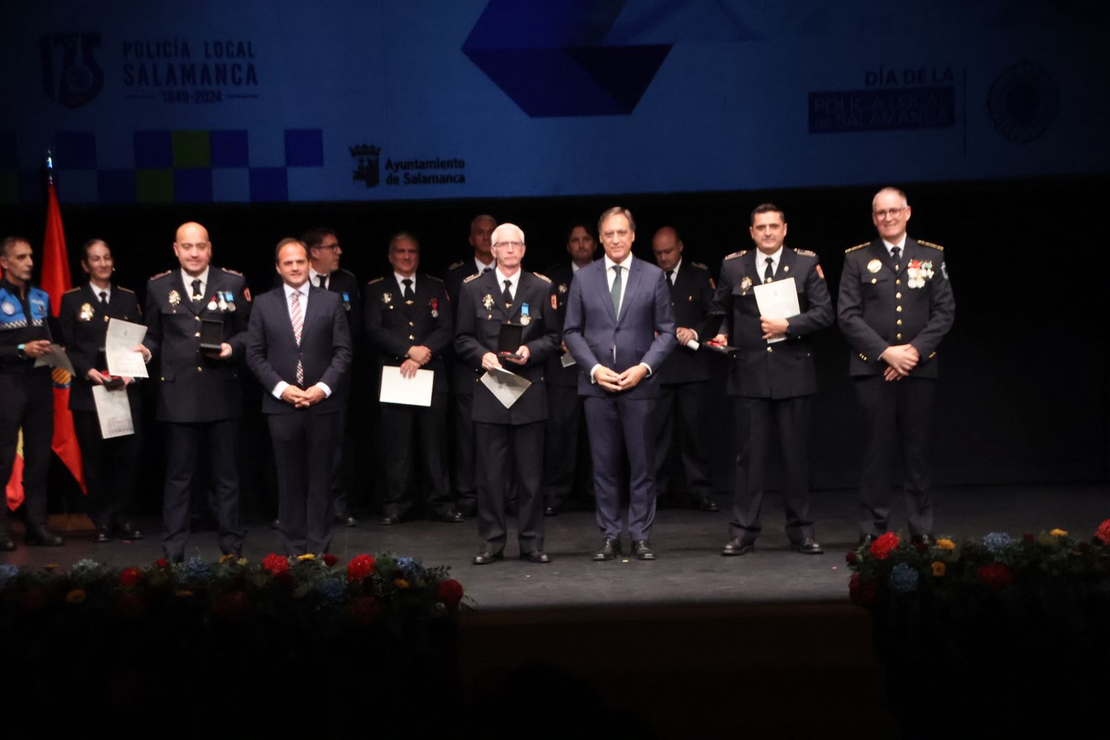 Día de la Policía Local en el Teatro Liceo