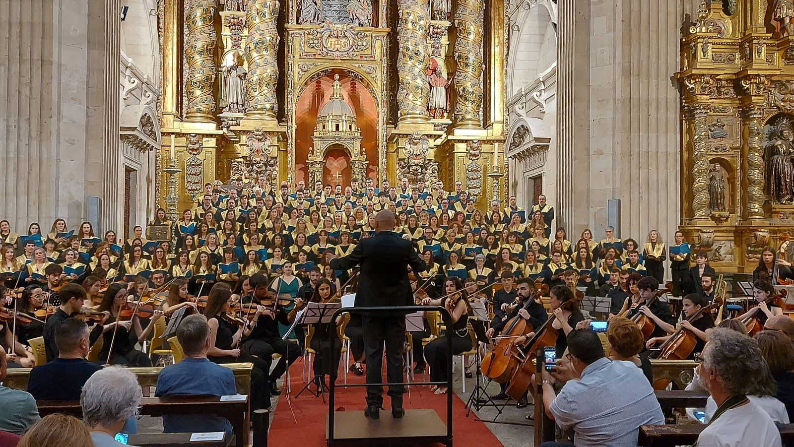 Coro Tomás Luis de Victoria de la Universidad Pontificia de Salamanca