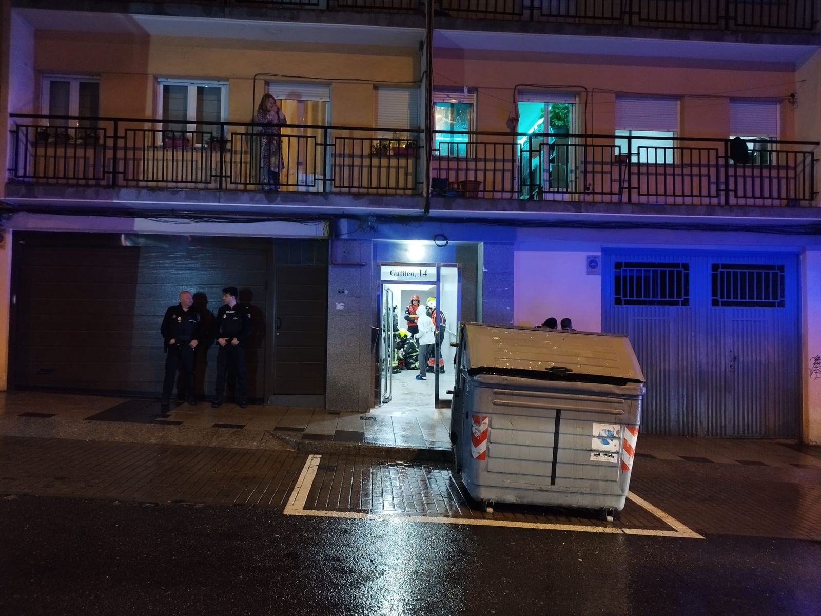 incendio-en-vivienda-calle-galileo-fotos-s24h-3