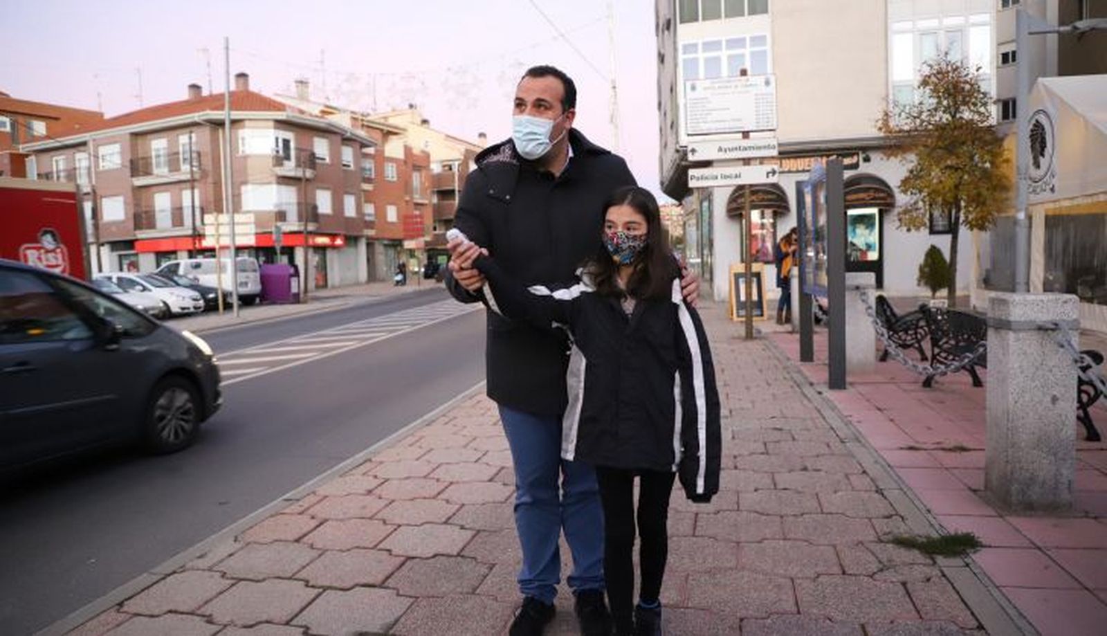 Santa Marta da vida a la gran 'Villa de Navidad' con el encendido de las luces 