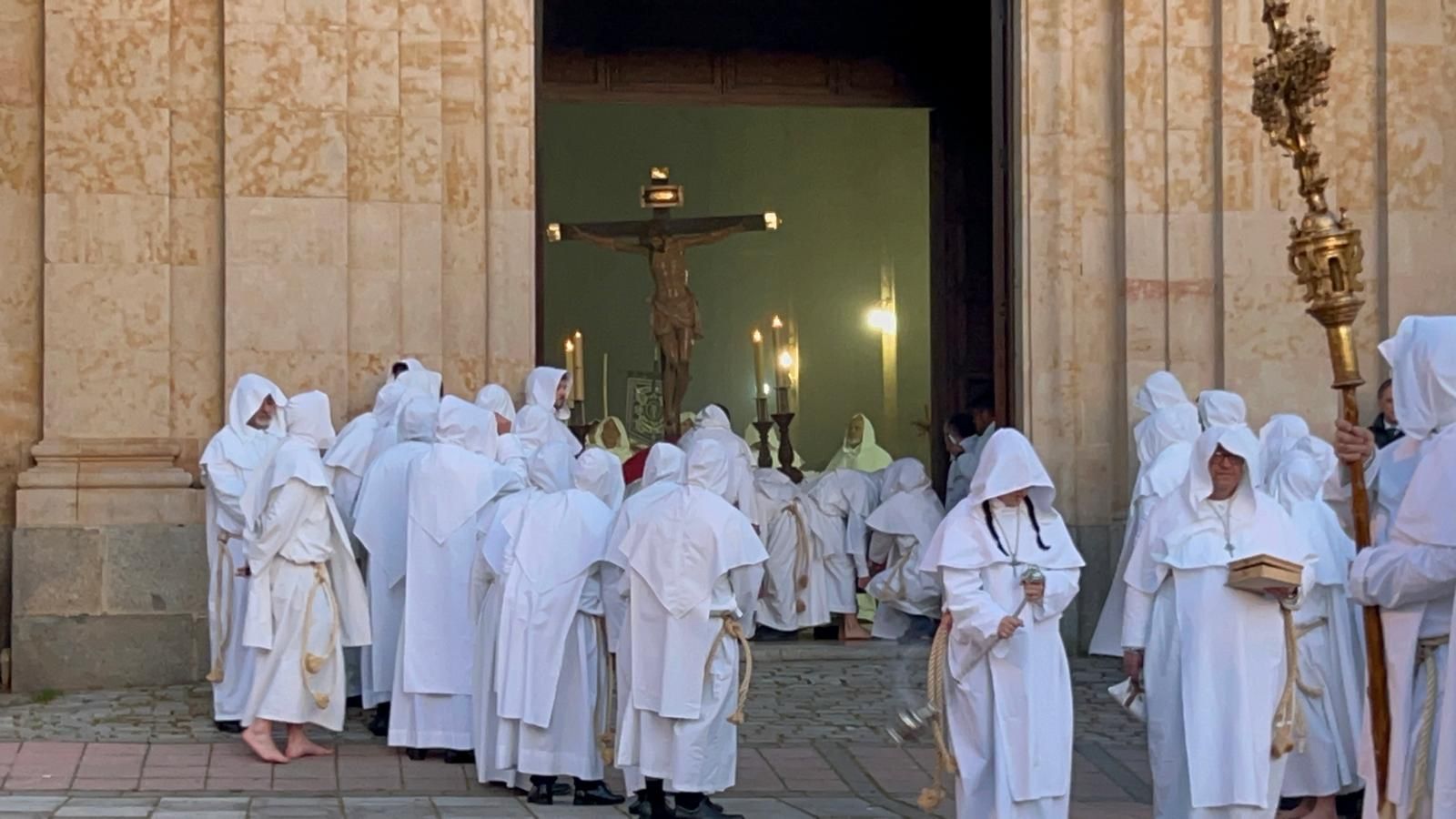 María Nuestra Madre y el Cristo del Amor y de la Paz en la procesión de la Semana Santa 2026 en Salamanca