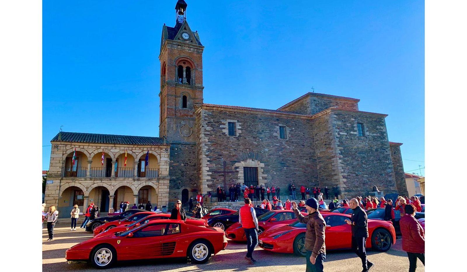 Ferraris y Hondas en Carbajales RAFAEL LORENZO