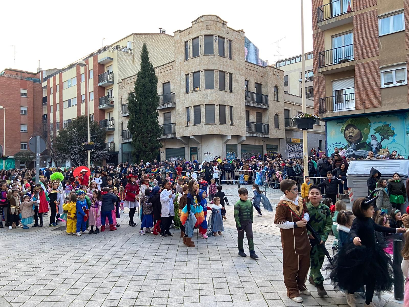 carnaval-de-la-asociacion-de-vecinos-zoes-del-barrio-del-oeste-5