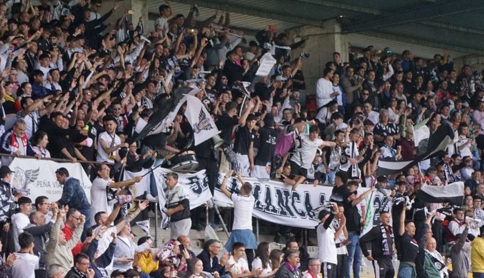 Salamanca CF UDS - Atlético Astorga. Estadio Helmántico