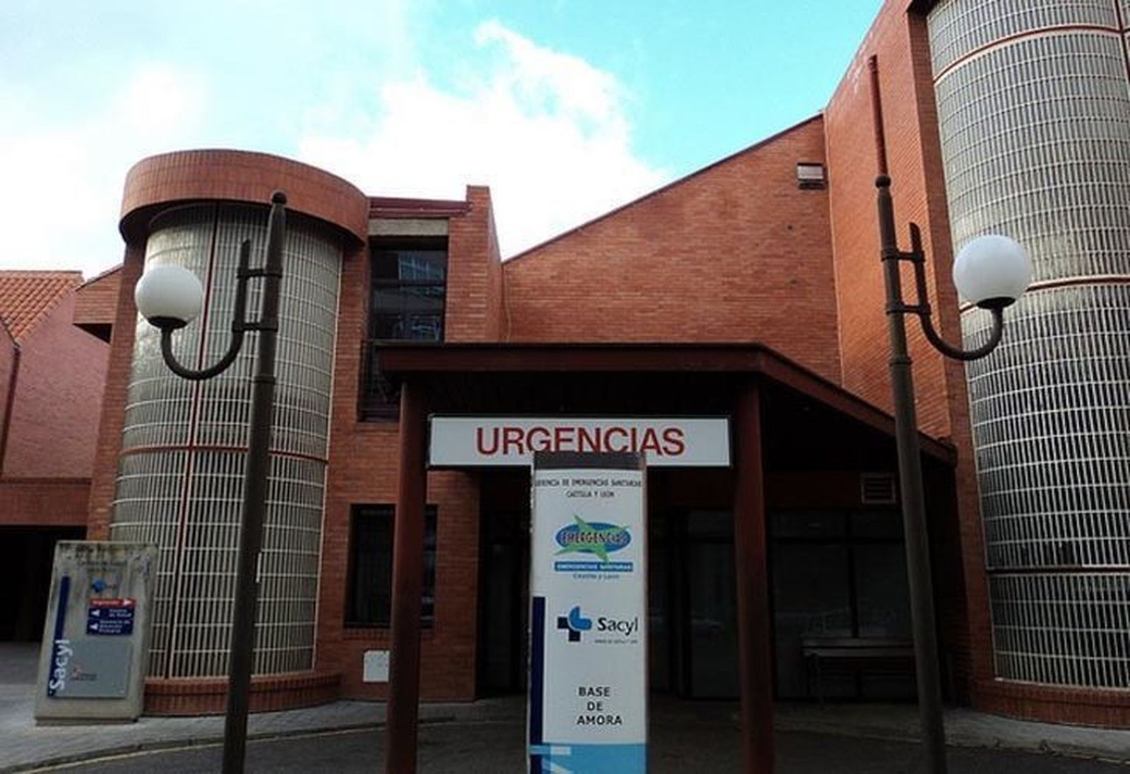 UPL pide que se ofrezca 'wifi' abierto en las salas de espera de los centros de Urgencias