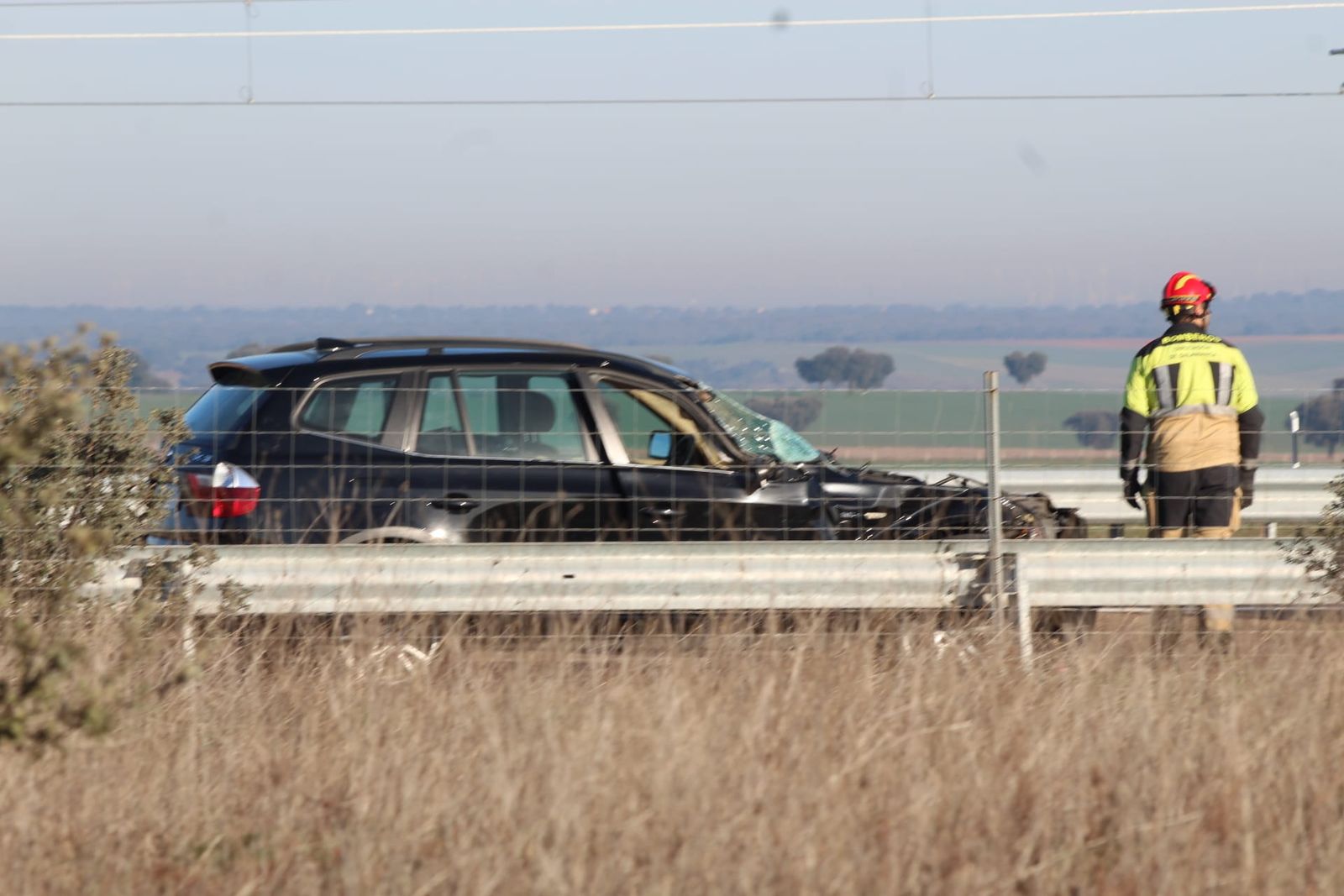 Accidente entre un turismo y un camión en la A-62