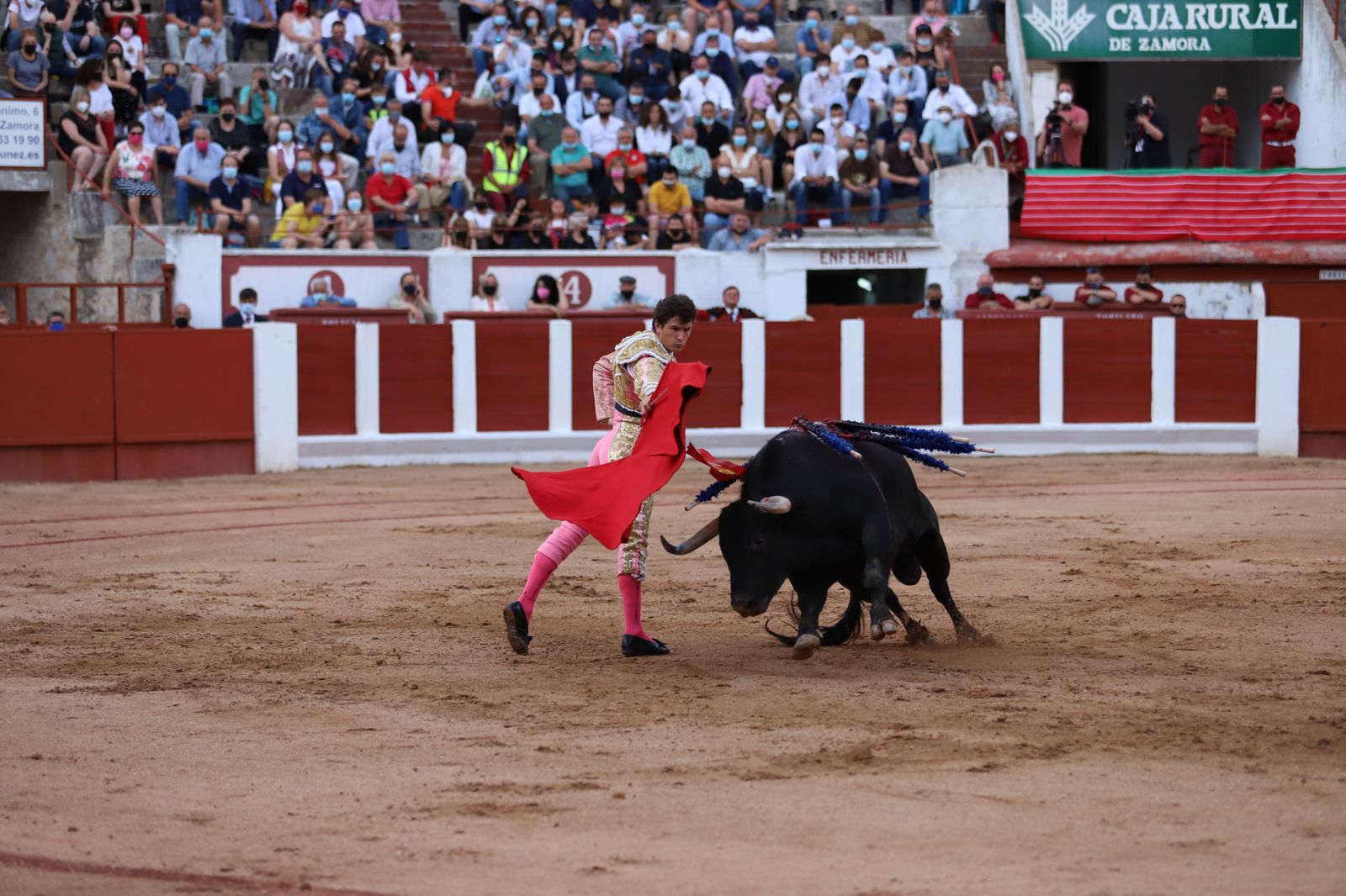 roca-rey-pablo-aguado-y-daniel-luque-en-zamora-62