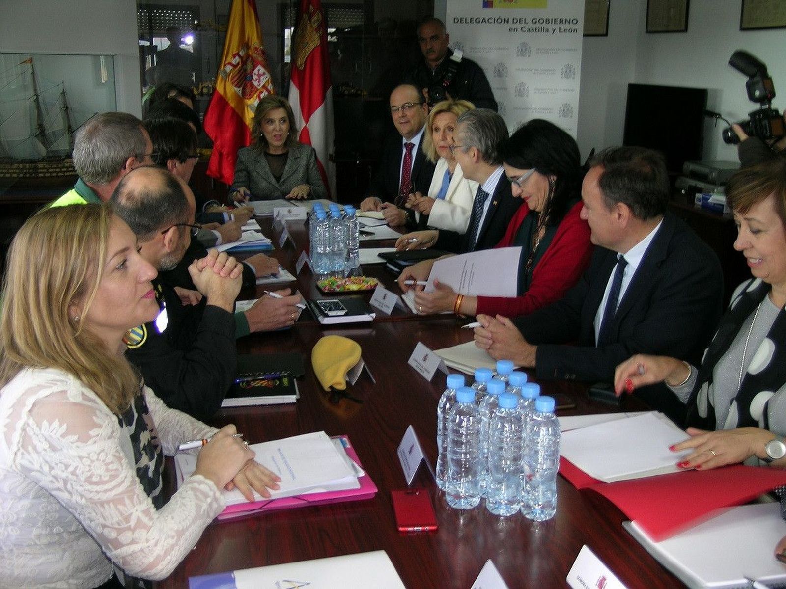 FOTO3.DelegadaGobiernopresideComisinRegionalVialidadInvernal