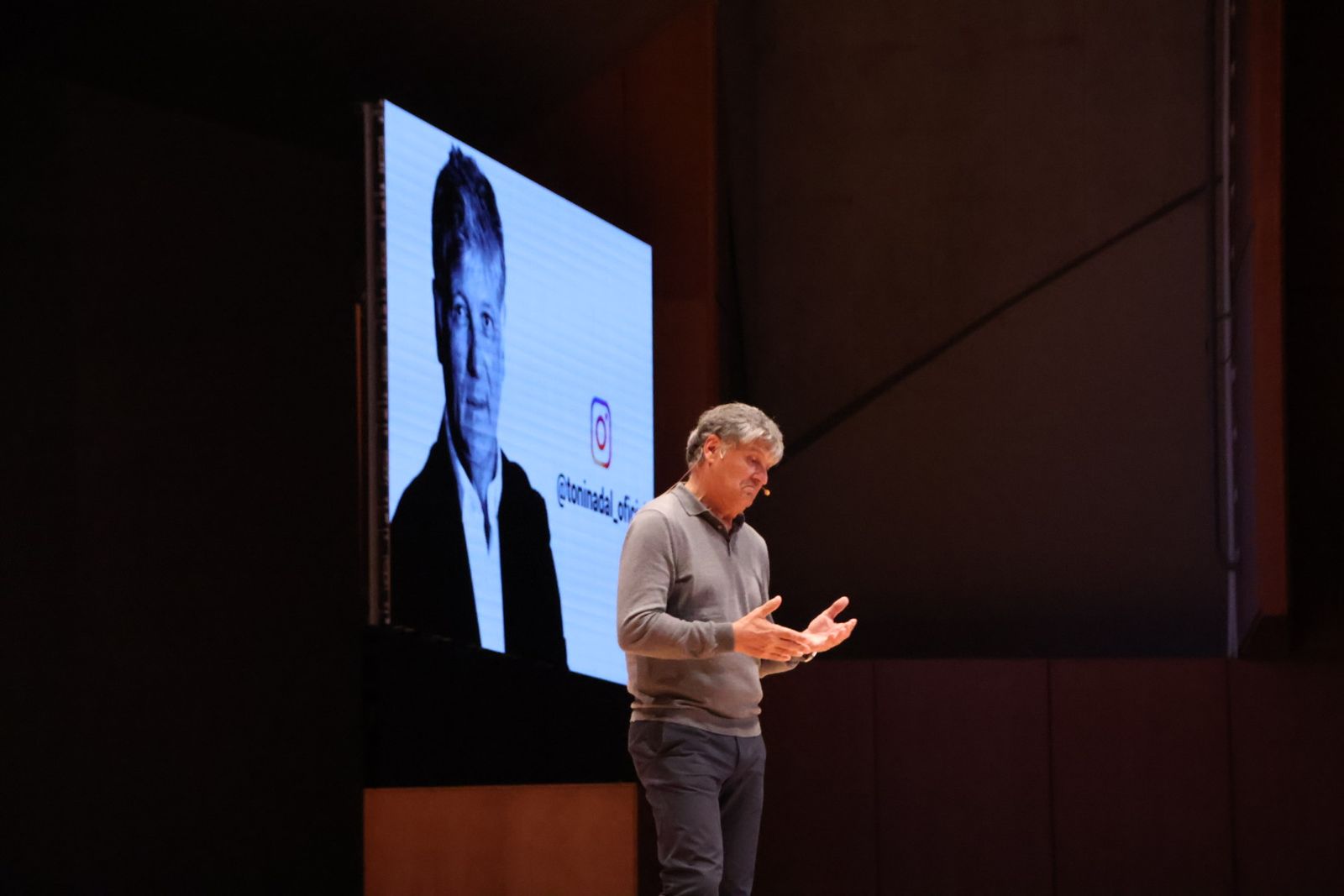 Jornada sobre Educación en Valores impartida por el entrenador y preparador Toni Nadal