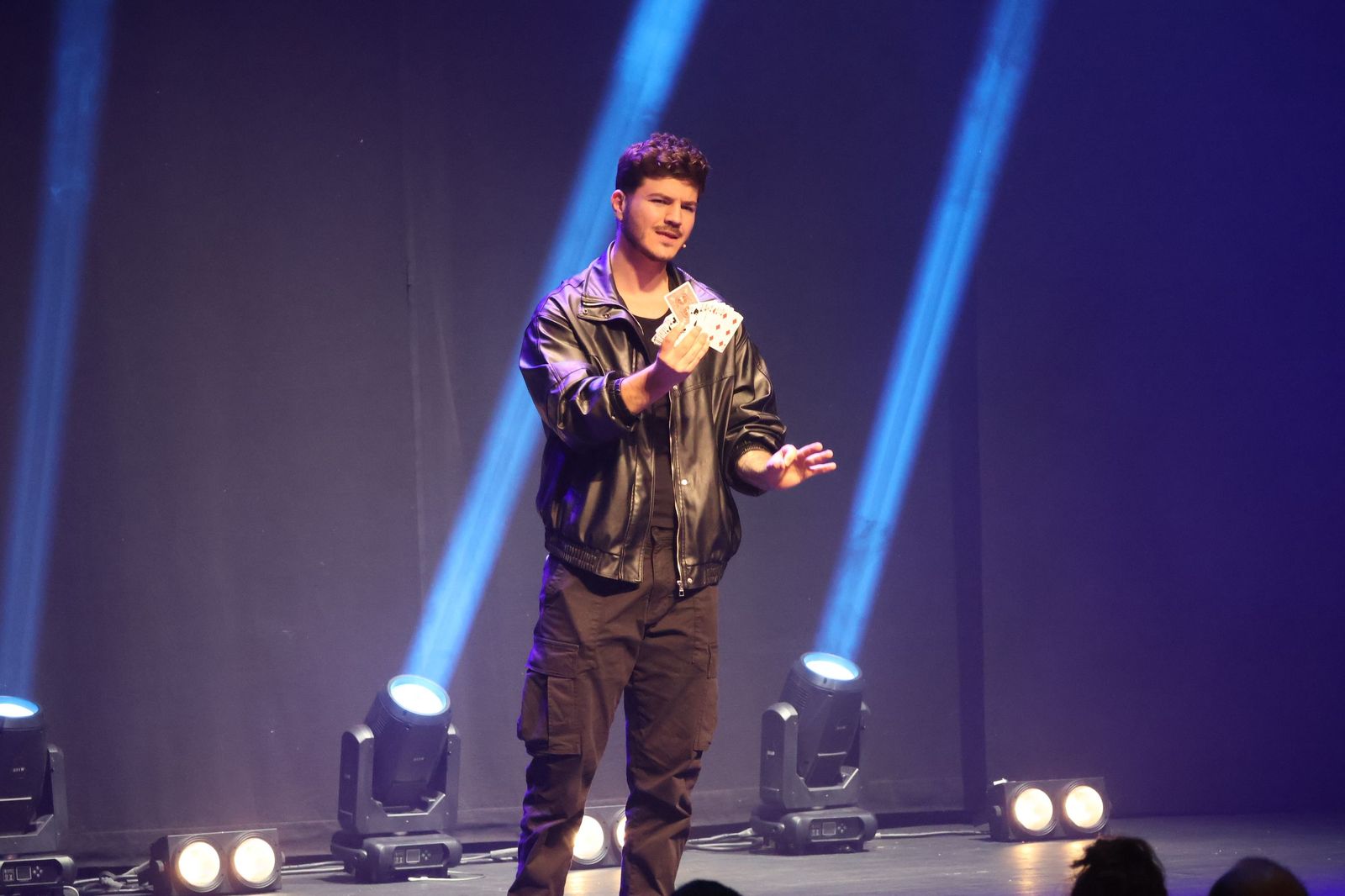 GALERÍA | La 'Increíble' magia inunda el Ramos Carrión