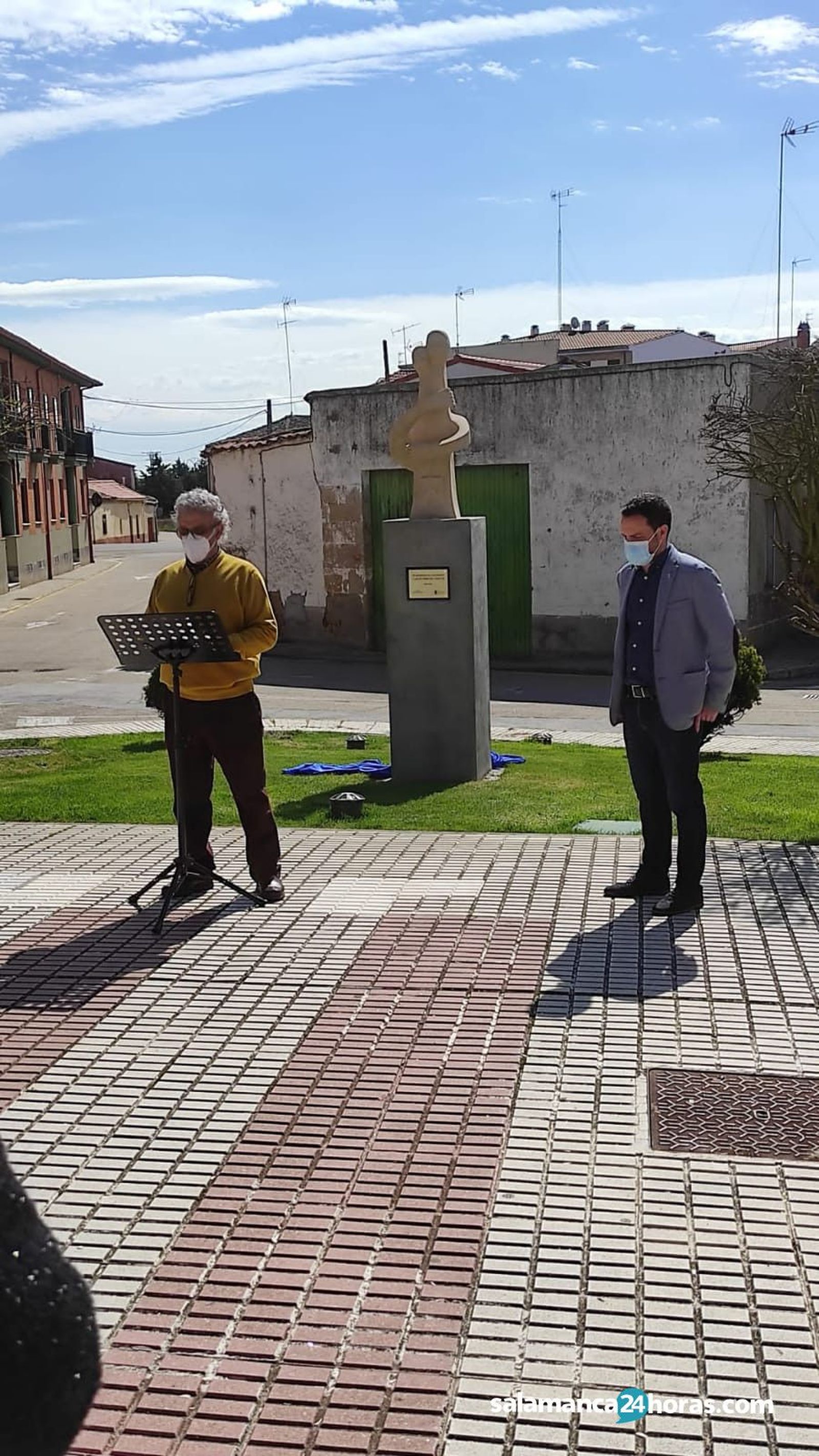 Homenaje en San Cristóbal a las víctimas del COVID
