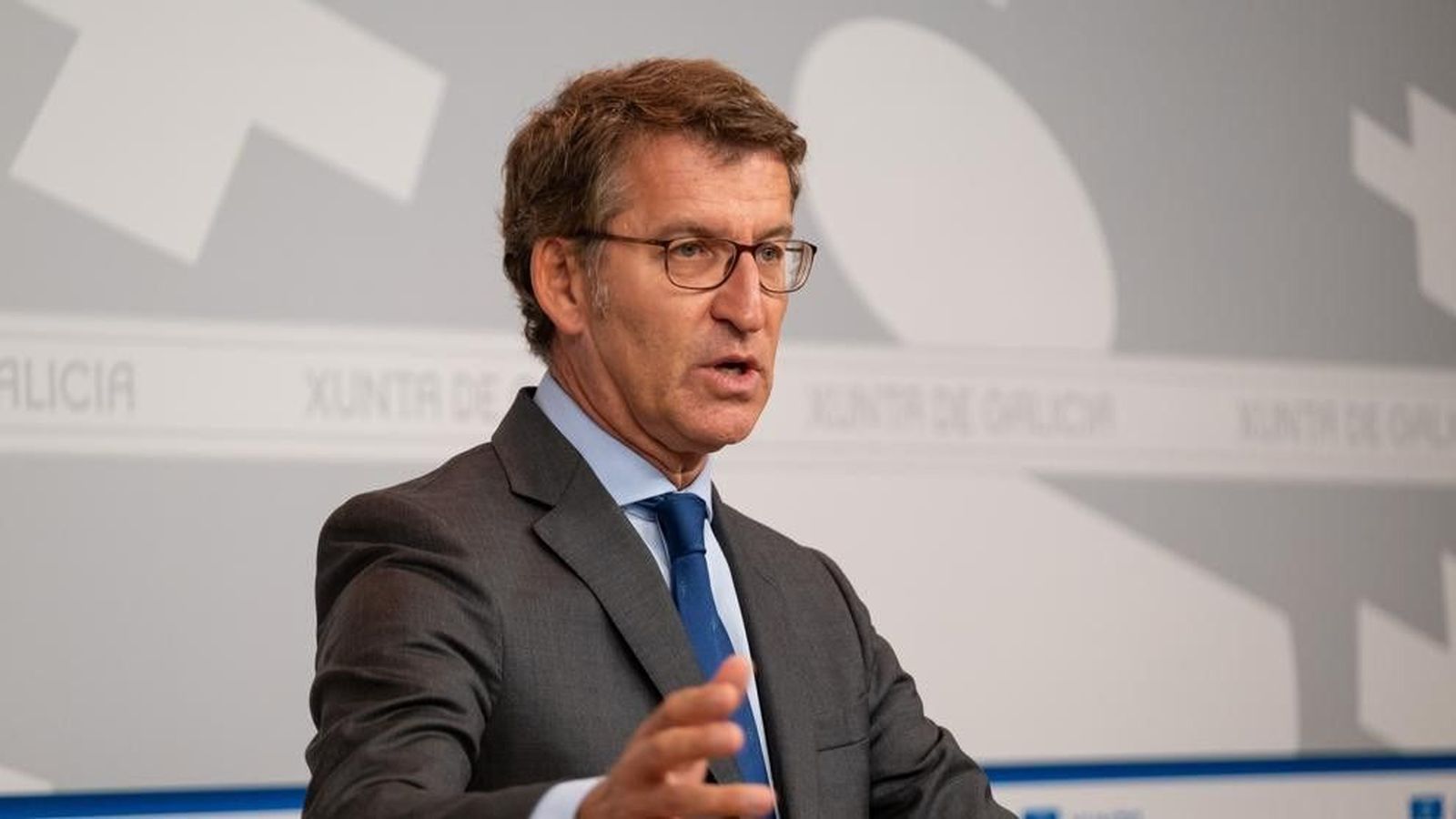 El Barómetro de Opinión realizado en el mes de julio por el Centro de Investigaciones Sociológicas (CIS), sitúa por primera vez al PP el primero en intención de voto. Feijoo