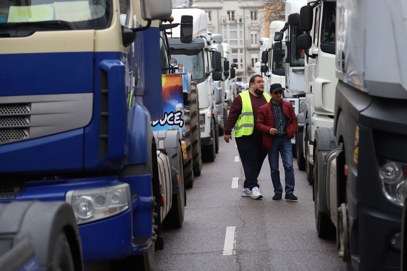 nueva-jornada-de-protesta-del-sector-del-transporte-en-zamora-foto-maria-lorenzo-13
