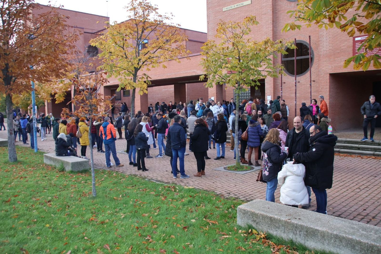 Oposiciones a celador. Fotos Andrea M.