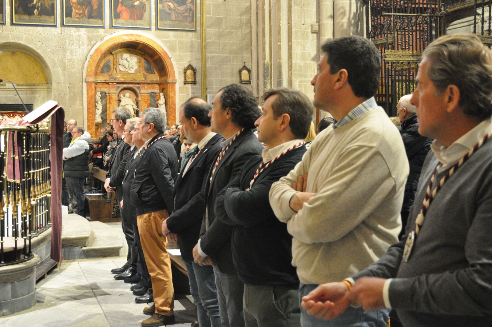 Entrada de nuevos hermanos y reconocimiento a mayordomos de la Cofradía del Silencio 2023 (1)