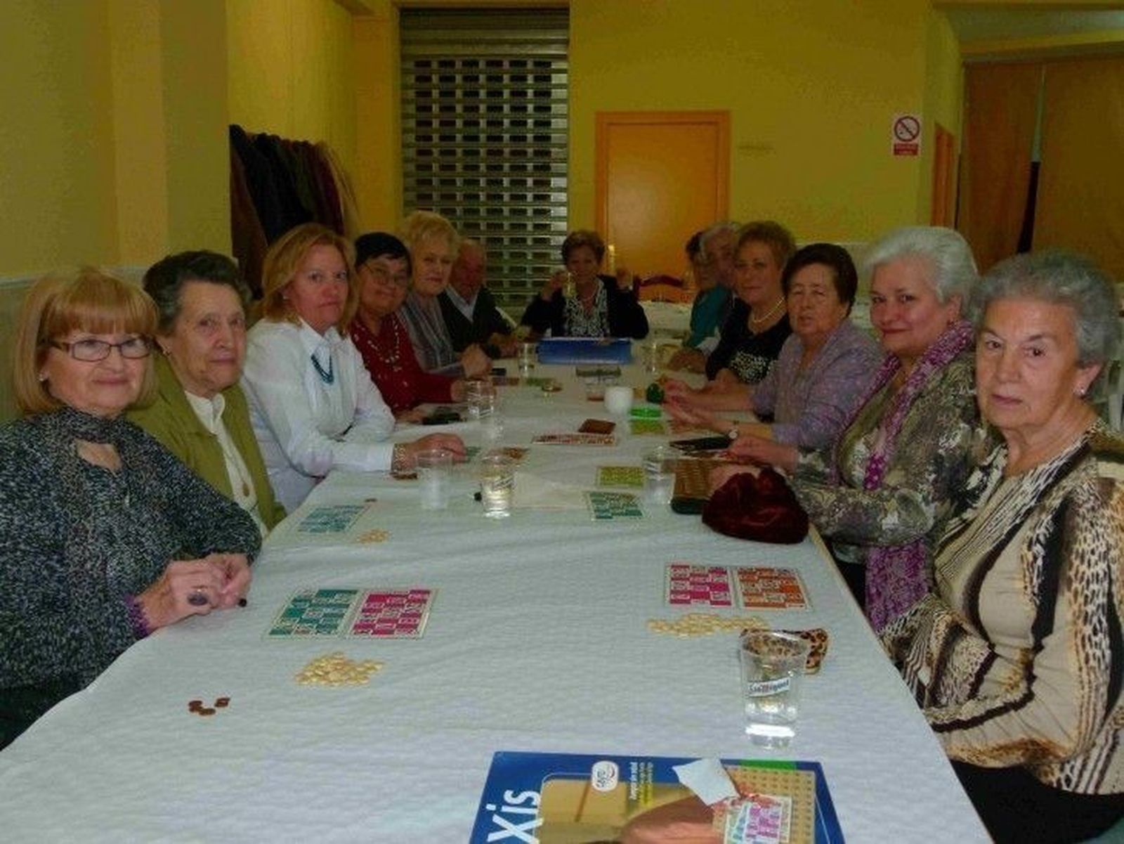 Los mayores celebran la fiesta de la Primavera