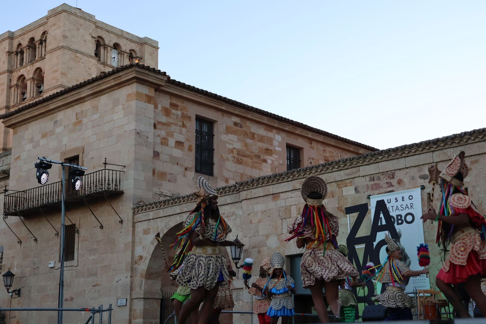 clausura-del-festival-internacional-de-folklore-de-zamora-42