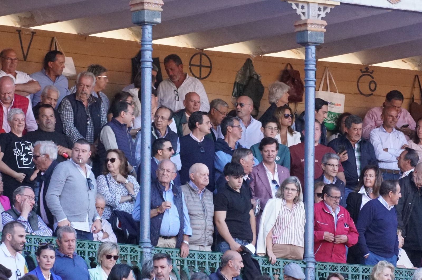 Así ha vivido la afición salmantina el adiós a la feria desde los tendidos: imágenes del ambiente en la corrida concurso