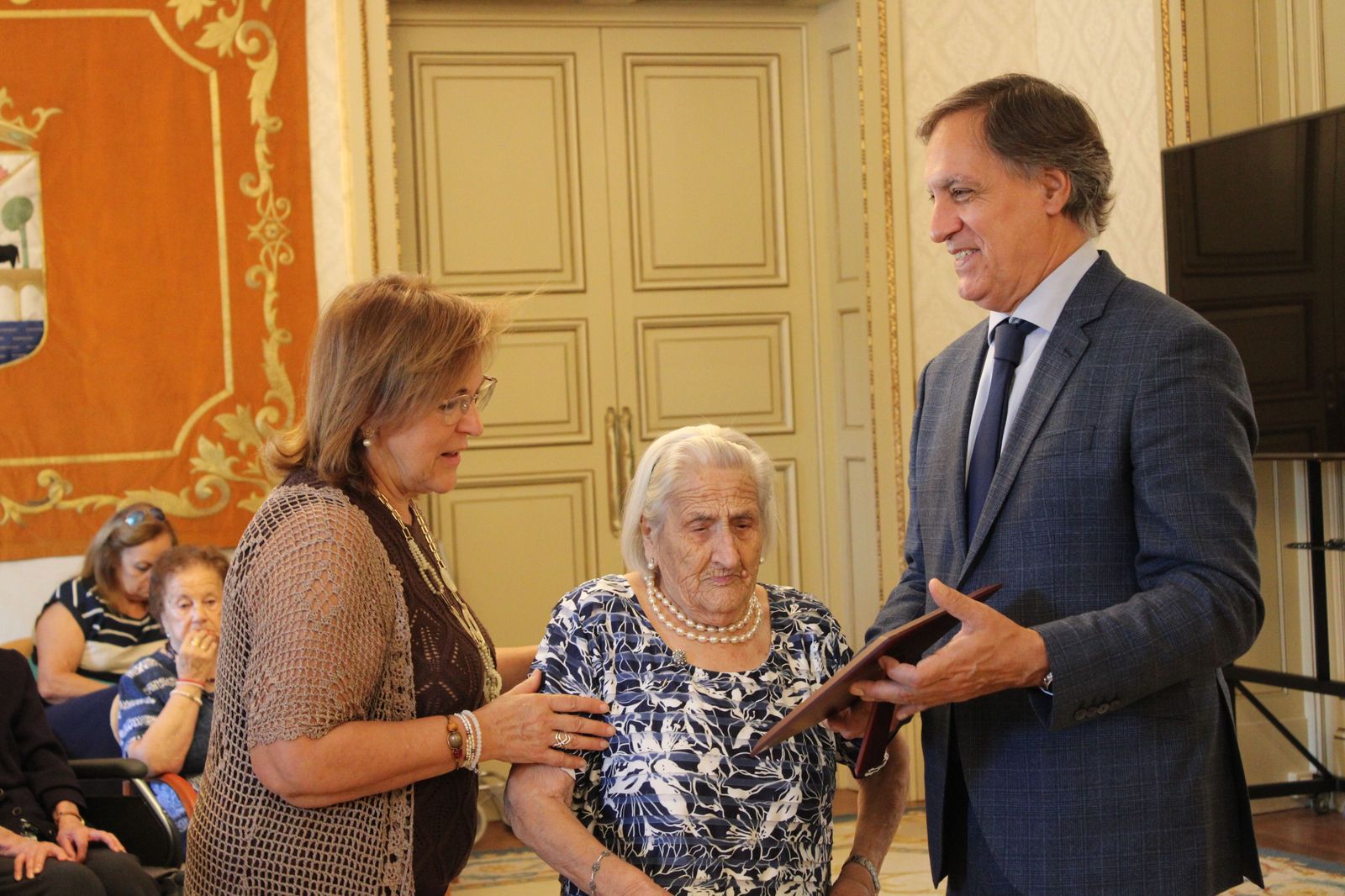 homenaje-a-personas-centenarias-de-salamanca-74