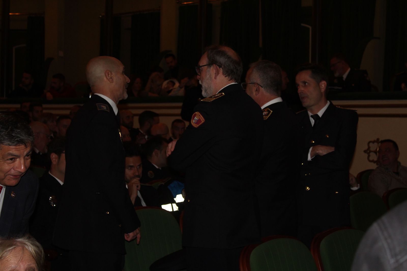 entrega-de-medallas-de-reconocimiento-a-la-policia-local-6