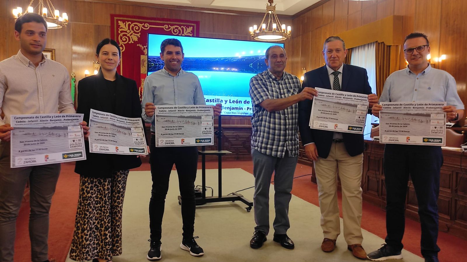 Presentación del Campeonato de Castilla y León de Piragüismo de Primavera, que se celebrará en San Vicente de la Cabeza.