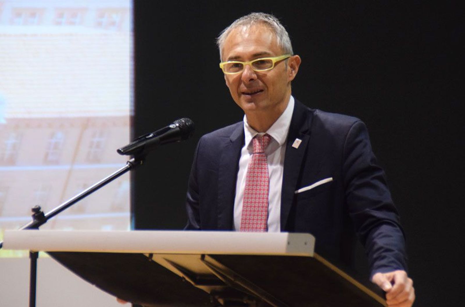 Rivero usal rector zamora