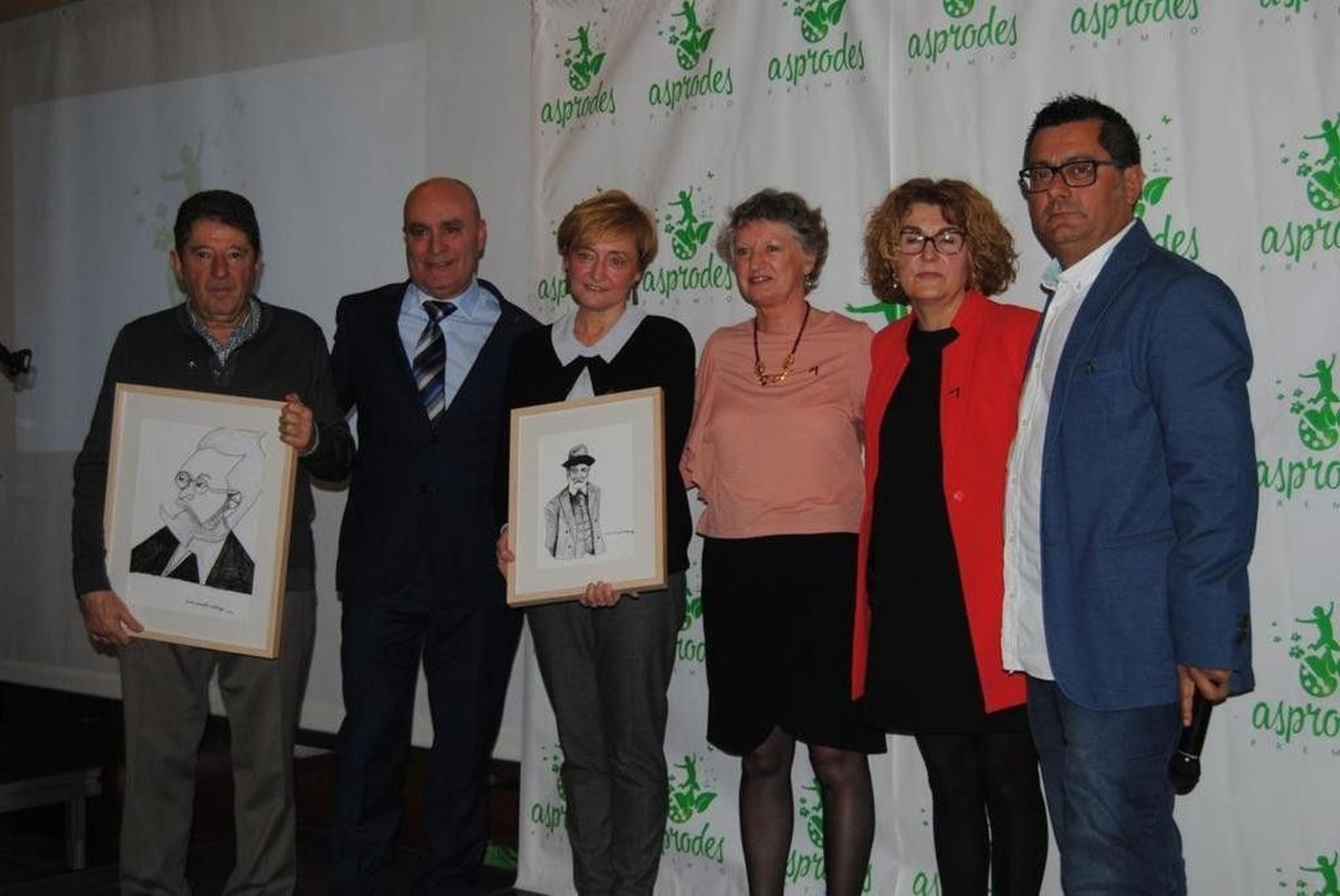 Asprodes entrega su premio a Ana Chaguaceda y Pablo Unamuno