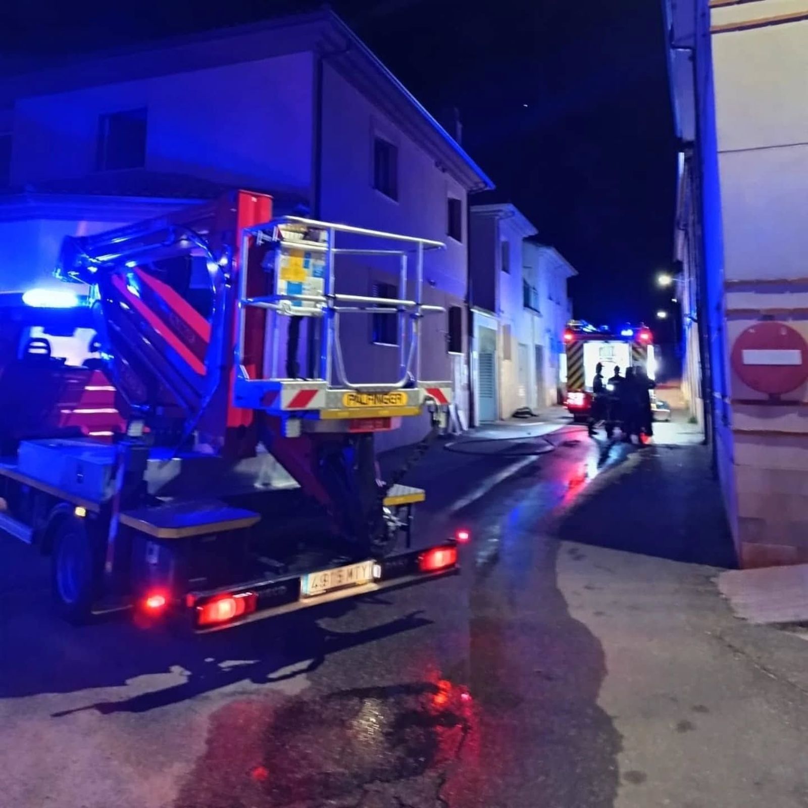 Incendio en una vivienda de Zamora: la rápida actuación evita mayores daños
